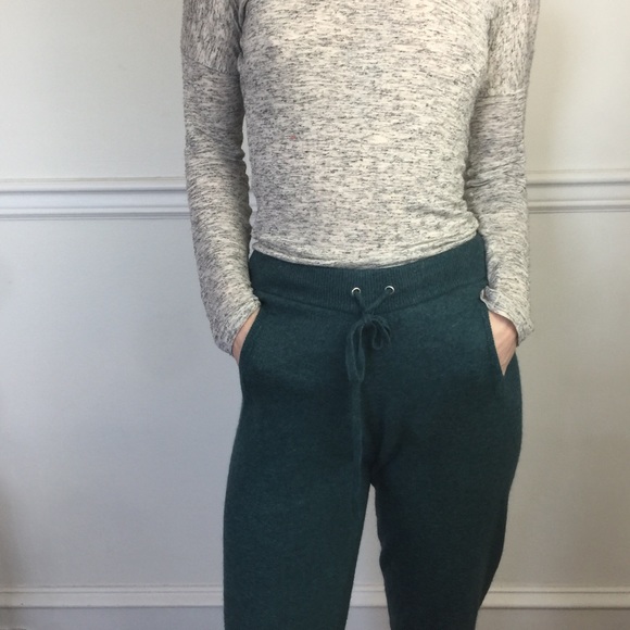 Elliot Lauren Teal Fuzzy Cropped Jogger Pants - Picture 7 of 8
